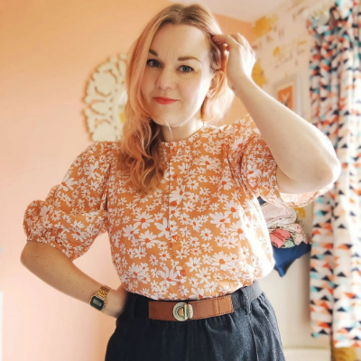 gebera_daisies_-_constant_maker